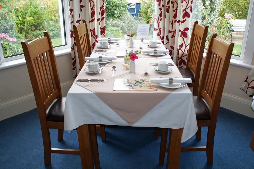Cleave Court Guest House Llandudno Dış mekan fotoğraf