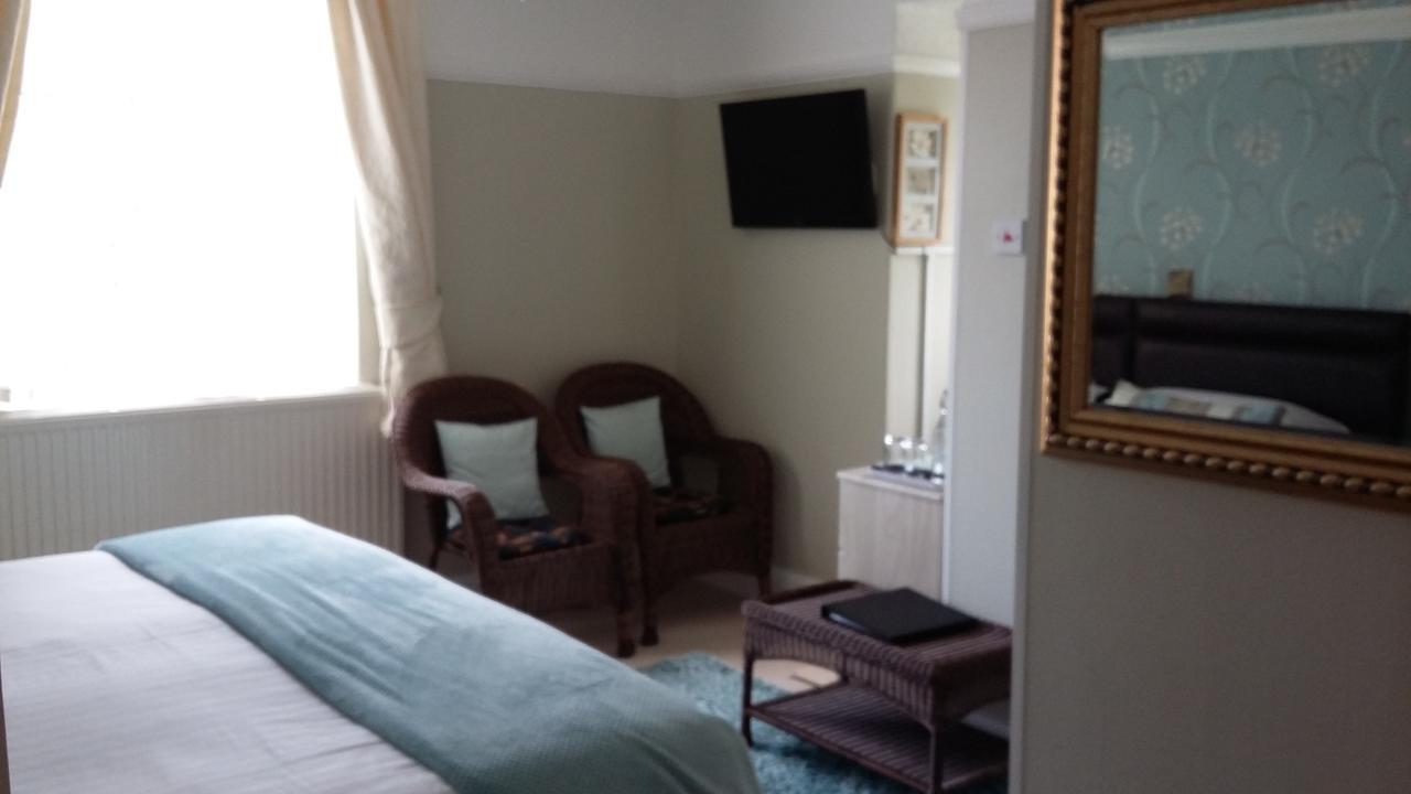 Cleave Court Guest House Llandudno Dış mekan fotoğraf