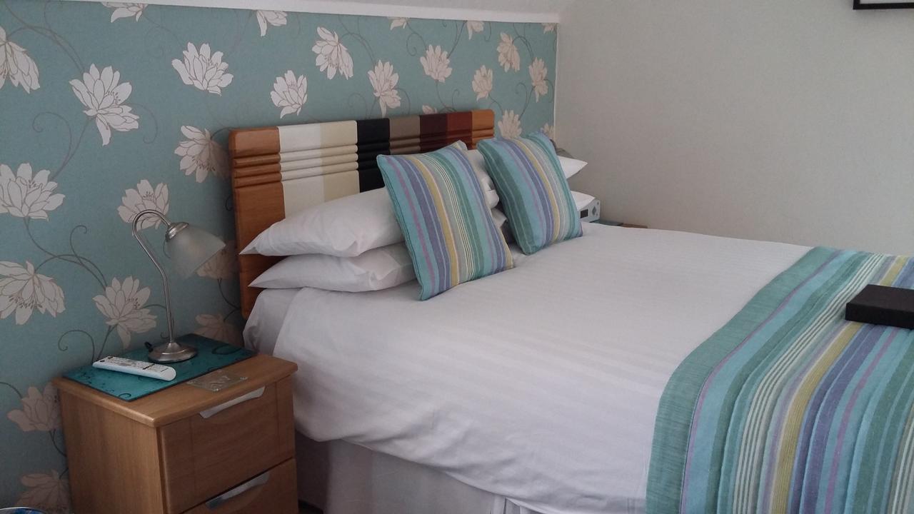 Cleave Court Guest House Llandudno Dış mekan fotoğraf