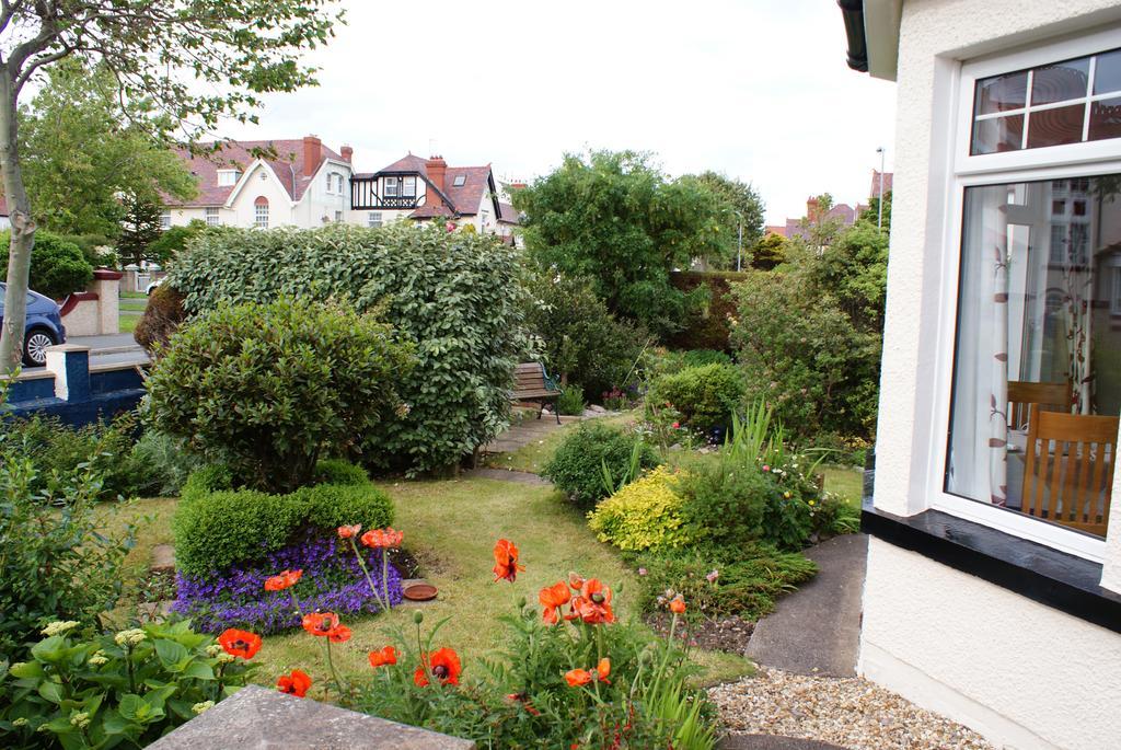 Cleave Court Guest House Llandudno Dış mekan fotoğraf