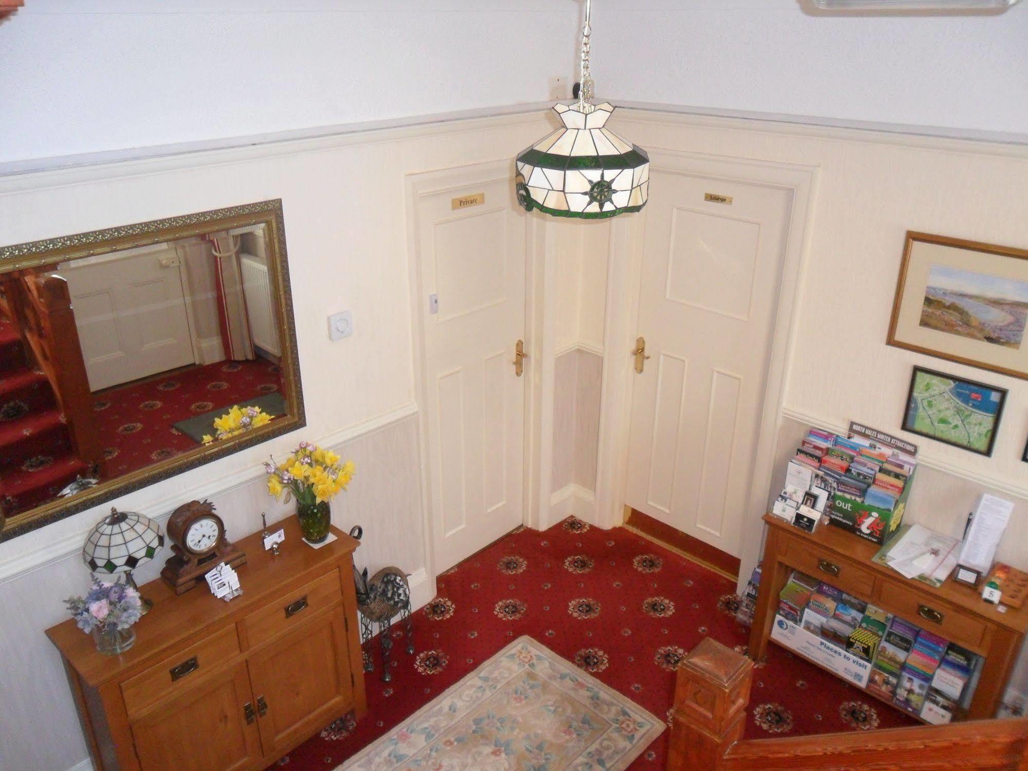 Cleave Court Guest House Llandudno Dış mekan fotoğraf